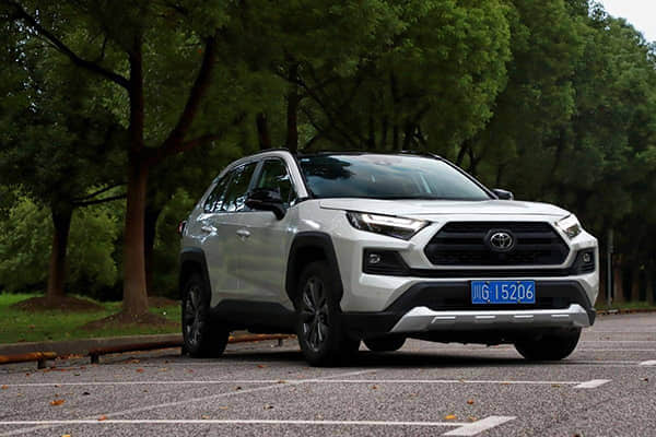 长城汽车的2025：加速调整，加速出海！