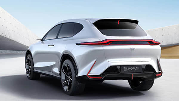 长城汽车的2025：加速调整，加速出海！