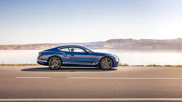 长城汽车的2025:加速调整,加速出海!