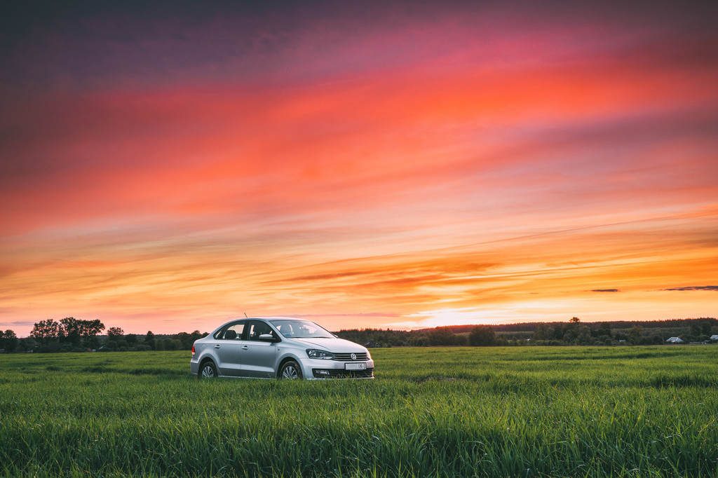 买车时应关注哪些方面以避免后悔？